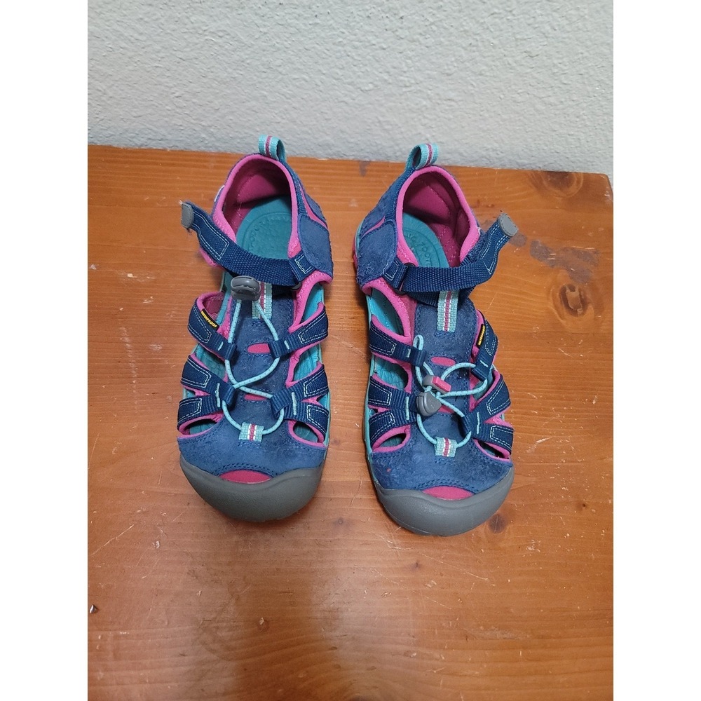 Keen Moxie Sandals Girls 5 Blue Pink Waterproof Sport Hiking